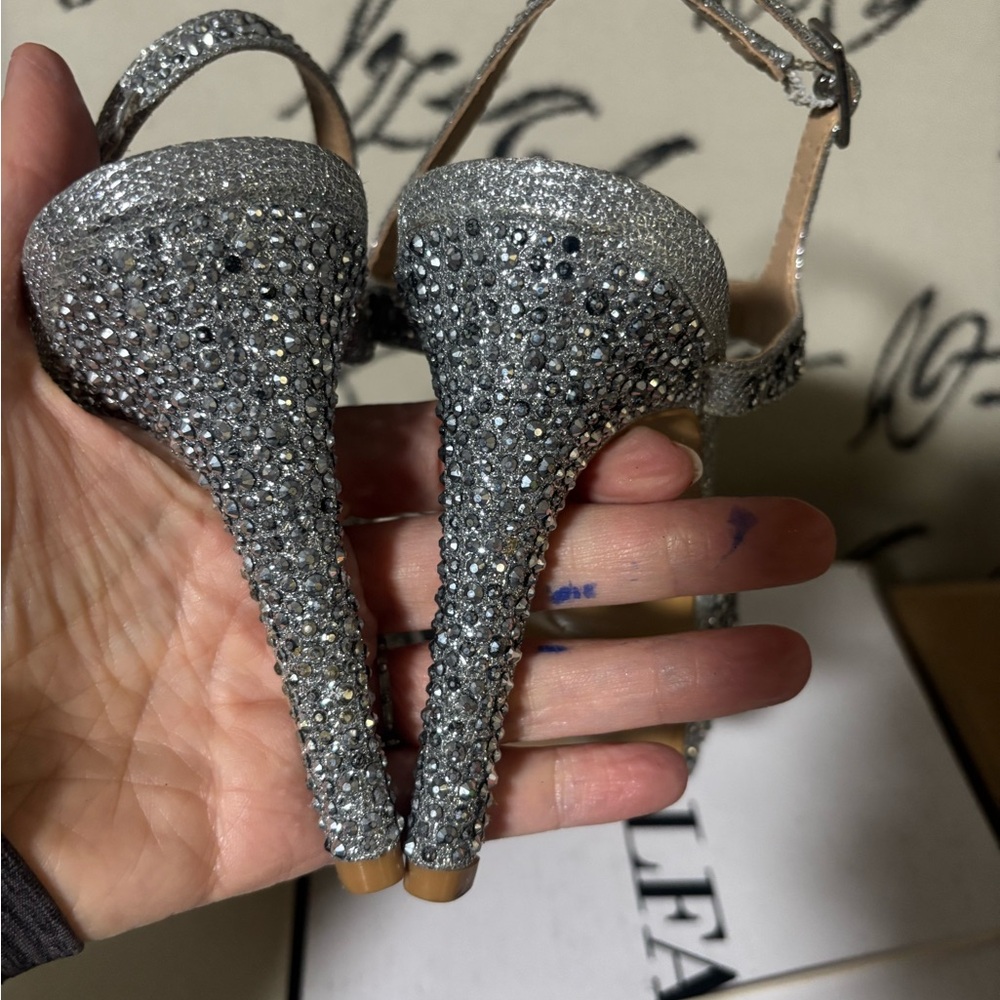 Thalia Sodi Womens VERRDA2 Fabric PEEP Toe Bridal Slingback Silver Size 9.5 - Picture 5 of 12